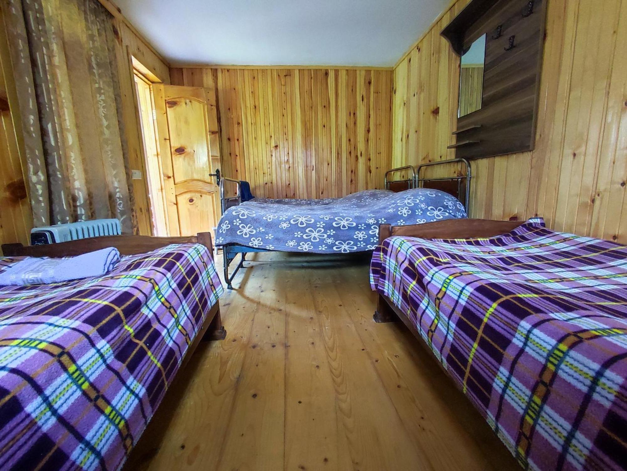 Adishi Guest House Zhora Kaldani Eksteriør billede