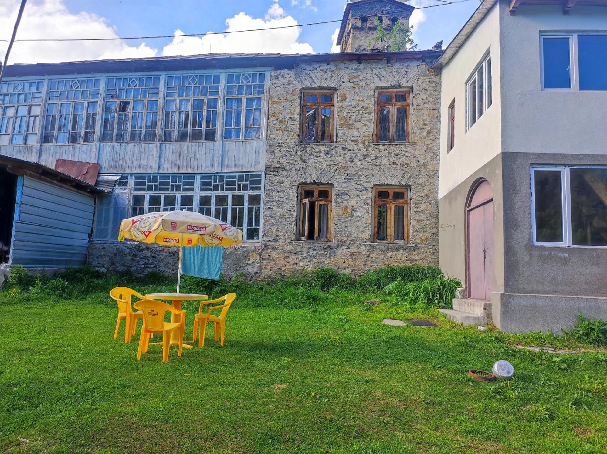 Adishi Guest House Zhora Kaldani Eksteriør billede